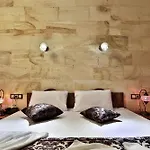 Otel Yusuf Bey House