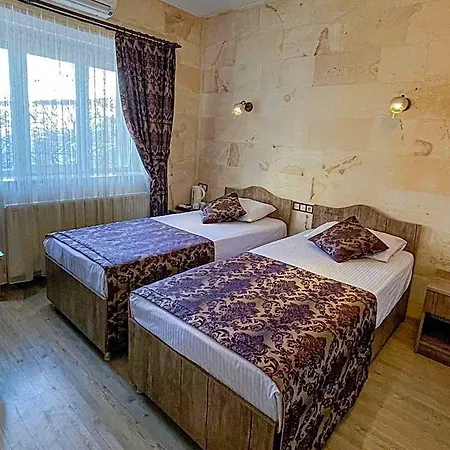 Yusuf Bey House ホテル 3*