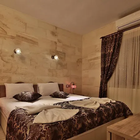 Yusuf Bey House Отель