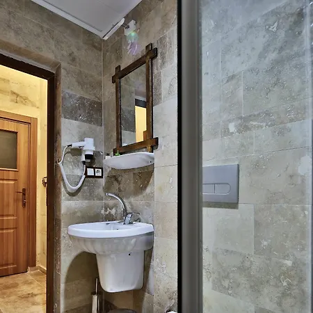 Yusuf Bey House Отель 3*
