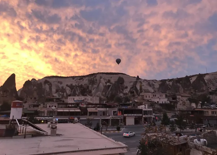 호텔 유서프 베이 하우스 3*